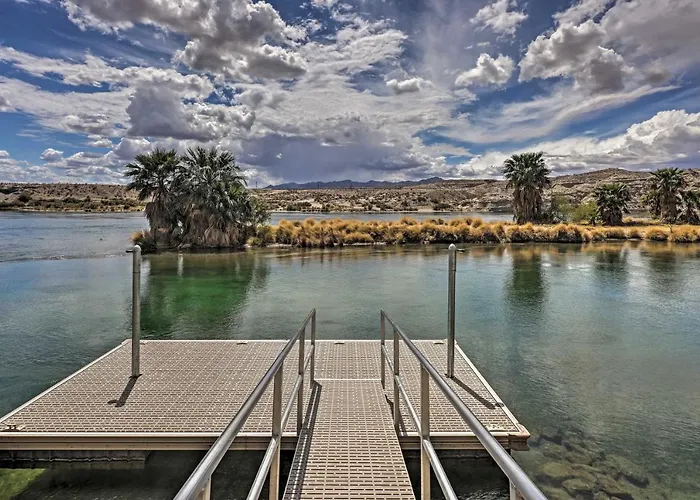 Ferienhaus Restful Riverfront Retreat W/ Private Dock + Patio Bullhead City