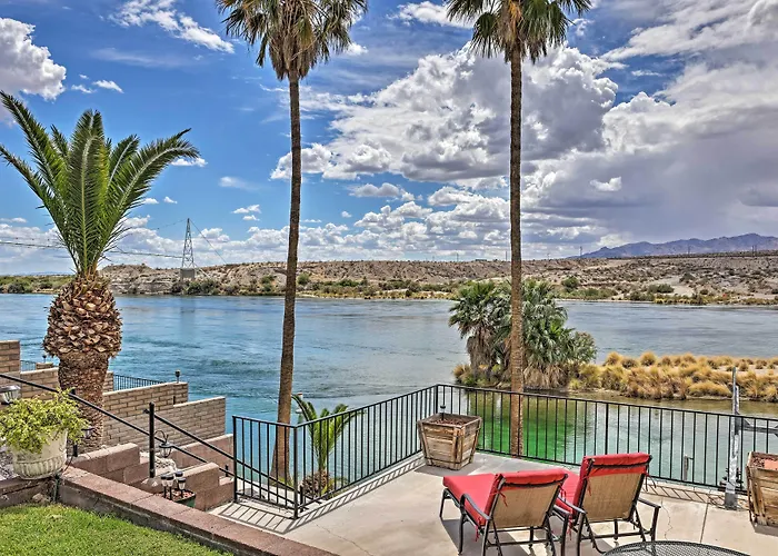 Restful Riverfront Retreat W/ Private Dock + Patio Dom wakacyjny Bullhead City